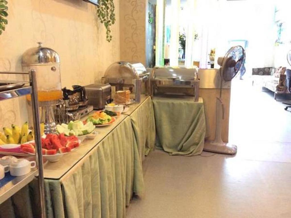 โรงแรมไม วอง โฮจิมินห์ซิตี้ ภายนอก รูปภาพ